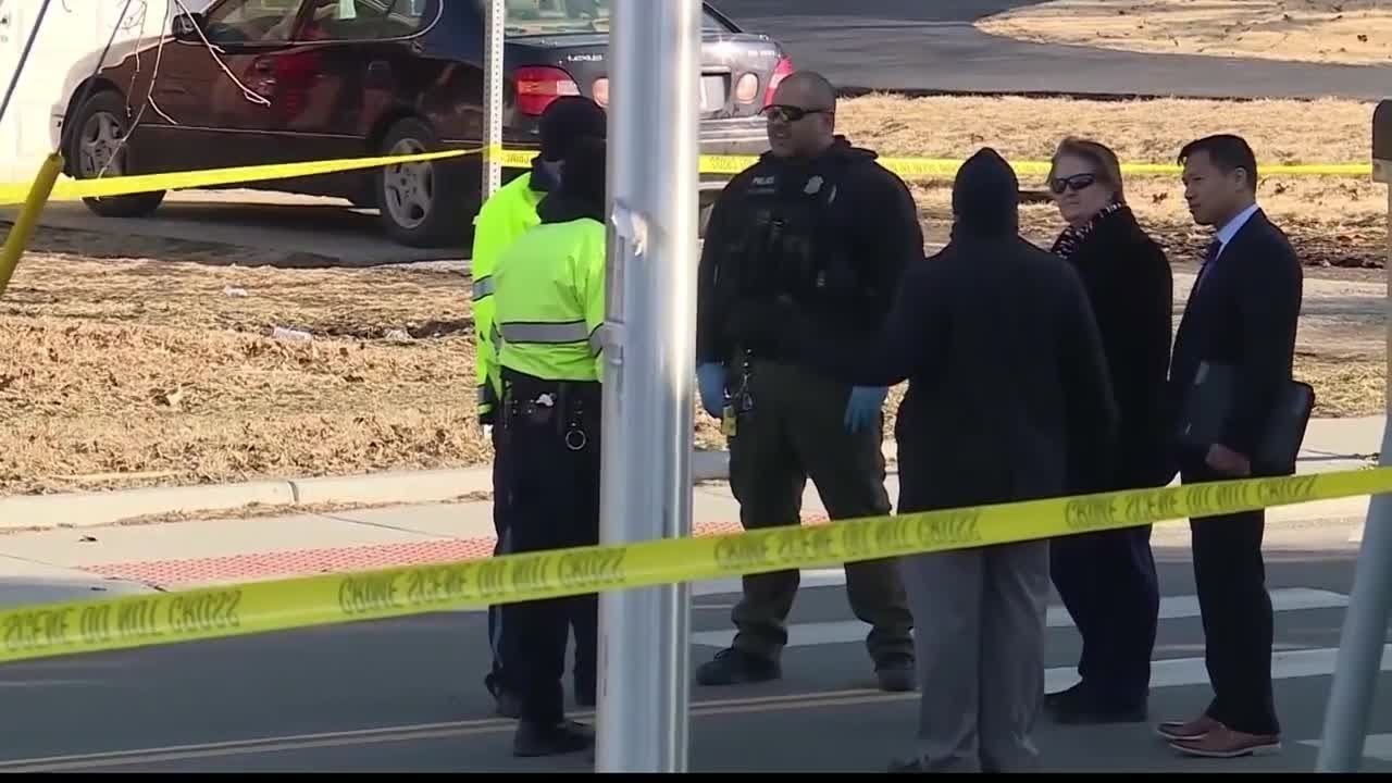 School principal says crossing guard gave his life to keep kids safe