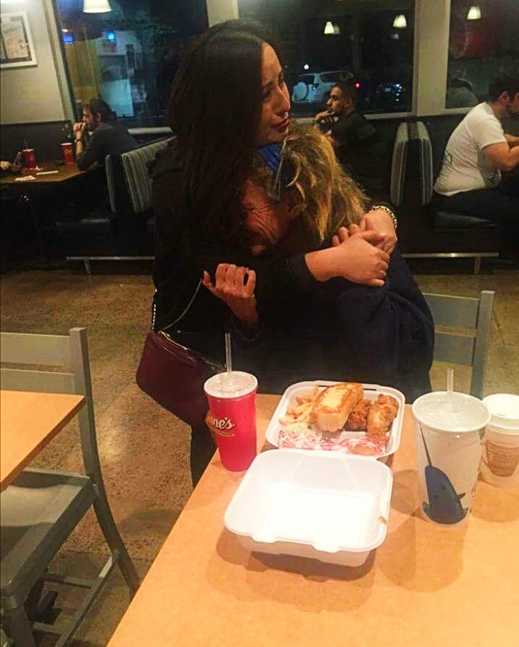 She posted on Facebook a shocking image accompanied by a story that moved thousands of people. You must read it.
