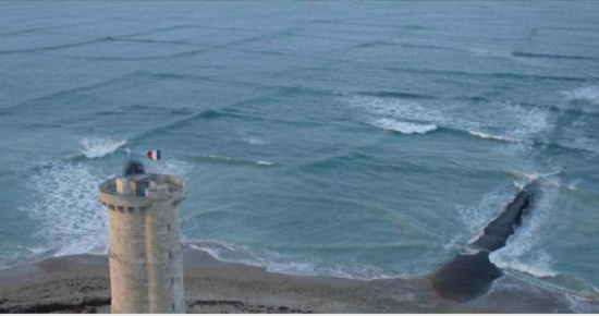 If You See Square Waves Forming In The Ocean, Get Out Of The Water Immediately