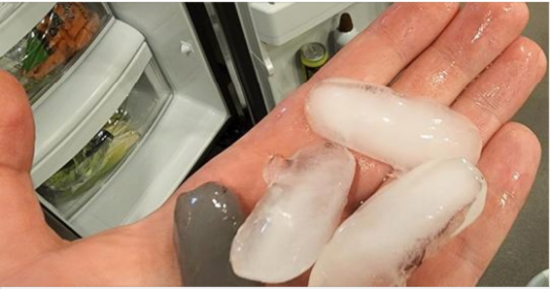 If You See Gray Ice Cubes in Your Fridge, This Is What It Means