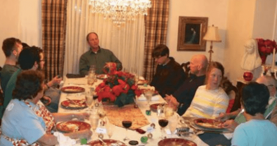 Sales Woman Humiliates Customer About Her Size, Then Meets Her at Boyfriend’s Home for Christmas 