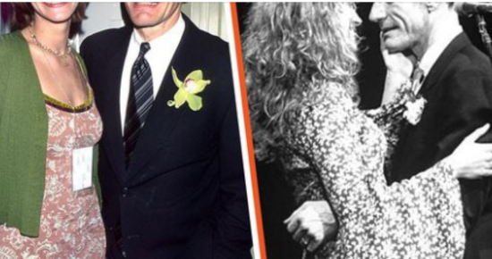 For many, it was a total blowout: that Hollywood beauty Julia Roberts married singer Lyle Lovett with the weird haircut. Some even joked that his hair was more popular than Roberts herself.