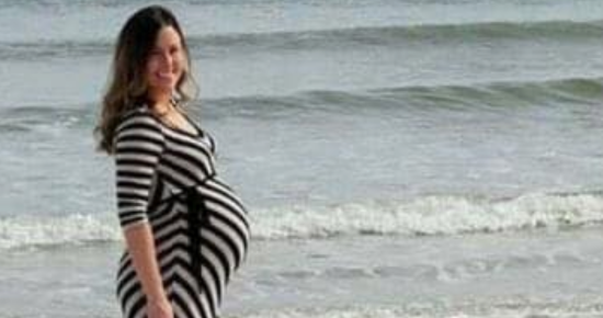 Pregnant mom takes amazing picture — but look who shows up to the right